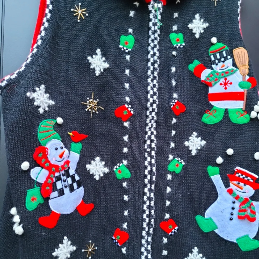 Vintage 1990s/early 2000s beaded embroidered ugly holiday sweater vest